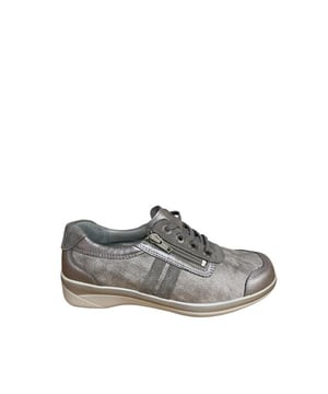 
De 3973 371-036 van Stuppy is een echte blikvanger. De 3973 371-036 is uitgevoerd in de kleur Grijs/zilver metallic. Bekijk ook onze overige collectie van Stuppy op onze webshop!