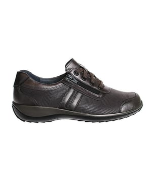 
Op zoek naar een schoen in de categorie Veterschoenen? De 010 Taupe Perlato-Str. Karo van Stuppy is een aanwinst voor elke schoenenkast. De schoenen van Stuppy zijn gemaakt van Leer combi en hebben een voering van Leer combi. De 010 Taupe Perlato-Str. Karo is uitgevoerd in de kleur taupe.