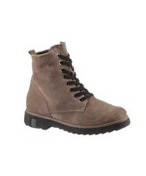 
Artikel 683801 195 135  in de kleur motta shop je gemakkelijk en snel op onze webshop. Bekijk de gehele collectie van Waldläufer online