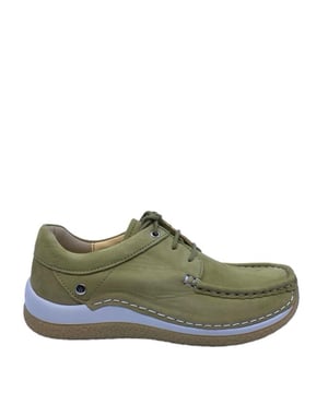 
Artikel 00452510 Celebration Timber nubuck 708  in de kleur willow green shop je gemakkelijk en snel op onze webshop. Bekijk de gehele collectie van Wolky online