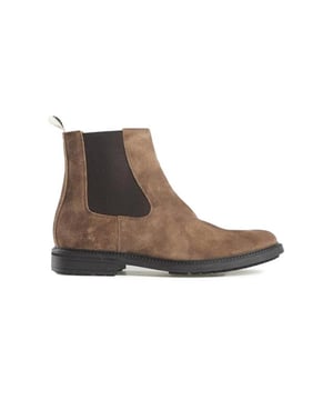 
De 5724.09 093313 van Greve is een echte blikvanger. De 5724.09 093313 is uitgevoerd in de kleur 3313 Mazorca Soil. Bekijk ook onze overige collectie van Greve op onze webshop!