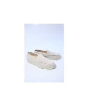 
Merk: Greve, Model: Instapper, Materiaal: Suede, Kleur: Beige, Uitneembaar voetbed: Ja