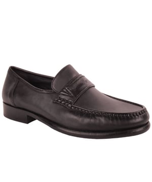 
Op zoek naar een schoen in de categorie Instappers? De 22410 van Sioux is een aanwinst voor elke schoenenkast. De schoenen van Sioux zijn gemaakt van Leer en hebben een voering van Leer. De 22410 is uitgevoerd in de kleur zwart.