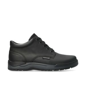 
Model CLEMENT van MEPHISTO: Wat uw activiteit ook is, deze schoen is een veelzijdige all-weather aanwinst. De voering is van leer met een vleugje textiel voor een gezonde voethygiëne. Dit herenmodel is gemaakt van vetleer met een pull-up effect voor een matte look. De SHOCK-ABSORBER in de buitenzool en de uitneembare binnenzool met geïntegreerde SOFT-AIR technologie helpen schokken tijdens het lopen te absorberen. Het vetersysteem zorgt voor een snelle en drukloze sluiting en past zich perfect aan de anatomie van de voet aan. De leren voering bevordert een gezond klimaat in de schoen.