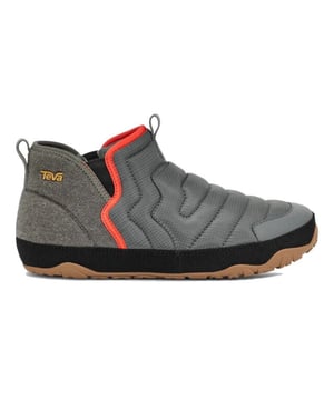 
Een slip-on die ultiem comfort biedt. De comfortabele zool met de Teva ULTRA-COMF binnenzool en het silhouet dat de enkel bedekt, maken dit tot het perfecte paar, niet alleen voor kamperen, maar ook voor in de stad en op reis. Teva RAPID RESIST waterafstotende beschermende coating. De rubberen opening is rekbaar en gemakkelijk aan en uit te trekken. Rubberen buitenzool met hoge duurzaamheid en grip. Op pepermunt gebaseerde Life Naturals-technologie onderdrukt de groei van geurveroorzakende bacteriën