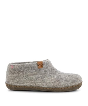 
De Mera light-grey-004 van Green Comfort is een echte blikvanger. De Mera light-grey-004 is uitgevoerd in de kleur Light Grey 004. Bekijk ook onze overige collectie van Green Comfort op onze webshop!