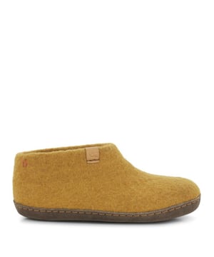 
De Mera sun-yellow-051 van Green Comfort is een echte blikvanger. De Mera sun-yellow-051 is uitgevoerd in de kleur Sun Yellow 051. Bekijk ook onze overige collectie van Green Comfort op onze webshop!