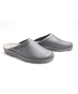 Een van de hardlopers uit de nieuwe collectie van Rohde uit onze Herenschoenen sale categorie. Deze kun je niet laten lopen!
Merk: Rohde, Model: Pantoffels, Materiaal: Leer, Kleur: Zwart