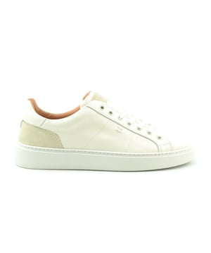 
De 58110803 Tressor 0 van Giorgio is een echte blikvanger. De 58110803 Tressor 0 is uitgevoerd in de kleur off white 1016. Bekijk ook onze overige collectie van Giorgio op onze webshop!