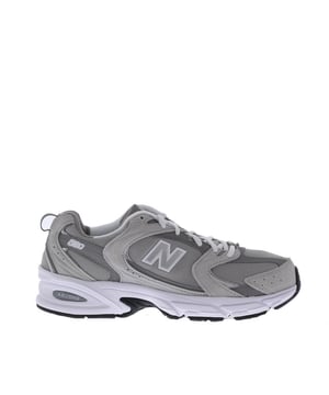 
New Balance in de kleur Grijs en maat 44 Bestel nu voor € 129.95 EUR