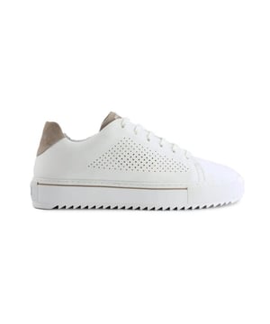 
De CRUZ 7701010750 van Rehab is een echte blikvanger. De CRUZ 7701010750 is uitgevoerd in de kleur white/sand. Bekijk ook onze overige collectie van Rehab op onze webshop!