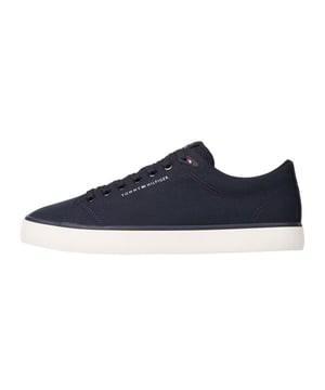 
Tommy Hilfiger sneakers voor hem. De sneakers zijn gemaakt van hoogwaardig canvas. De schoen heeft een EVA binnenzool, wat zorgt voor een lekkere demping.