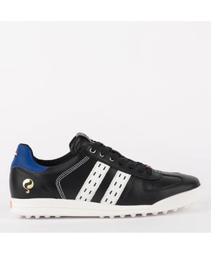  Uit de nieuwste collectie van Q1905   Steel gegarandeerd de show  Betaal achteraf
Luxe golfschoen van leer. Ga jij altijd voor de winst? Met de Fairway golfschoen voor heren sla jij je beste slag op de greens. Door het noppenprofiel op de rubberen zool heb je met deze golfschoen goede grip op alle ondergronden van de golfbaan. De bovenkant van de schoen is gemaakt van leer, wat zorgt voor extra comfort en stevigheid. De golfschoenen zijn afgewerkt met gekleurde details.

  
 * Bovenkant van 100% leder 
 * Textiele voering voor optimaal draagcomfort 
 * Comfortabele zool van rubber 
 * Uitneembare binnenzool