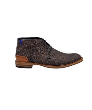 
Deze schoen van Floris van Bommel is een echte blikvanger. De SFM-50087 20-02 is verkrijgbaar in de kleur brown. Bekijk de gehele collectie van Floris van Bommel op onze webshop en natuurlijk in onze winkel!