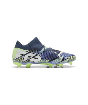 
PUMA Future 7 Match FG/AG Voetbalschoenen

Unisex
FUZIONFIT bovenwerk met een ondersteunende TAPE, rekbaar breisel en lichtgewicht mesh
Dynamic Motion System biedt grip en wendbaarheid
Geschikt voor natuur- en kunstgras
Model: 107931 03