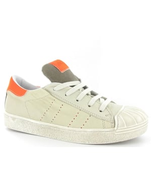 Nu dit artikel van Clic! met hoge korting in de Clic! outlet op V&D!
Op zoek naar een schoen in de categorie Veterschoenen? De Piel Velvet Off White van Clic! is een aanwinst voor elke schoenenkast. De schoenen van Clic! zijn gemaakt van Leer en hebben een voering van Leer. De Piel Velvet Off White is uitgevoerd in de kleur wit.