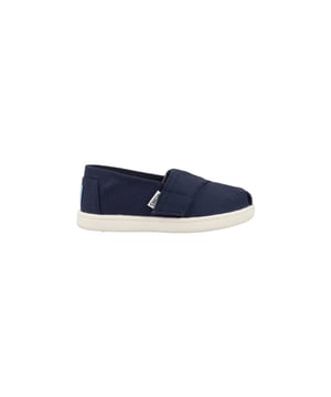 Soms loop je items tegen het lijf waar je spontaan verliefd op wordt. Deze topper van Toms is er zo een! Gegarandeerde blikvanger die je nu in je bezit kunt krijgen.
Toms Alpargata 10010531 Blauw. Voor 23.59uur besteld, morgen geleverd.