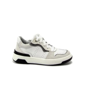 
De 324360 481 van Track Style is een echte blikvanger. De 324360 481 is uitgevoerd in de kleur wit. Bekijk ook onze overige collectie van Track Style op onze webshop!