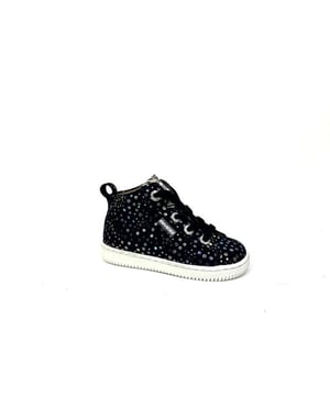 
De 44346 639 van Develab is een echte blikvanger. De 44346 639 is uitgevoerd in de kleur Navy. Bekijk ook onze overige collectie van Develab op onze webshop!