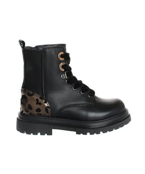
De H1494 black-combi-21410coac0000 van HIP Shoe Style is een echte blikvanger. De H1494 black-combi-21410coac0000 is uitgevoerd in de kleur Zwart. Bekijk ook onze overige collectie van HIP Shoe Style onze webshop!
