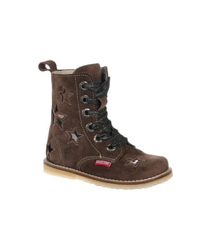 Het is Shoesme sale op V&D. Dit item nu met hoge korting in de Shoesme outlet!
Op zoek naar een schoen in de categorie Halfhoge veterschoenen? De C brown van Shoesme is een aanwinst voor elke schoenenkast. De schoenen van Shoesme zijn gemaakt van Suède en hebben een voering van Leer. De C brown is uitgevoerd in de kleur bruin.