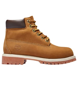 
De Timberland Icon 6-Inch Premium Boot Junior Bruin is een robuuste en stijlvolle laars, speciaal ontworpen voor jonge avonturiers. Deze iconische boot is gemaakt van premium leer, wat zorgt voor duurzaamheid en een luxe uitstraling. Het waterdichte ontwerp houdt de voeten droog, zelfs in natte omstandigheden, terwijl de dikke rubberen zool biedt voor uitstekende grip en stabiliteit. De klassieke bruine kleur en het tijdloze design maken de boot perfect voor zowel dagelijks gebruik als outdoor activiteiten. De comfortabele voering zorgt ervoor dat de laars de hele dag aangenaam zit. Een ideale keuze voor actieve jongeren die zowel stijl als functionaliteit zoeken.