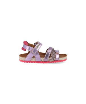  Helemaal bij de tijd met deze musthave van Vingino   Topkwaliteit zoals je van Vingino gewend bent  Uit de nieuwste collectie en nu beschikbaar voor jou!
Vingino Sandalen Vienna VG45-5021-03 Paars. Voor 23.59uur besteld, morgen geleverd.