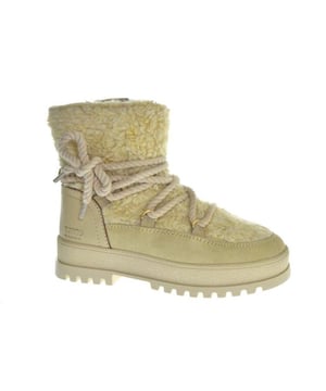
De H2250 234-22co-beige-combi van HIP Shoe Style is een echte blikvanger. De H2250 234-22co-beige-combi is uitgevoerd in de kleur 234 22CO Beige Combi. Bekijk ook onze overige collectie van HIP Shoe Style op onze webshop!