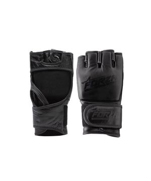 
De Forza Fighting MMA Handschoenen zijn in Nederland ontworpen en zijn van vervaardigd met echt leer. Forza Fighting Gear heeft de MMA handschoenen ontwikkeld voor de enthousiaste vechtsporters. Dit model MMA handschoen heeft als detail een open duim en een open handpalm. Dit zorgt voor extra grip en controle tijdens het trainen of het sparren. De binnenzijde van de MMA handschoenen hebben een zachte voering en zijn sneldrogend, dat betekent extra comfort en een langere duurzaamheid.<div> <br>De bovenzijde van de MMA handschoenen zijn voorzien van een stevige padding en geven extra bescherming aan de handen en knokkels tijdens het stoten. De stevige schuimvulling, bestaat uit meerdere lagen en zorgt voor een betere schokabsorptie. De ergonomische klittenbandsluiting zorgt ervoor dat de handschoenen goed om de polsen blijft zitten zonder los te laten. De handschoenen zijn naast MMA ook geschikt voor Grappling, Krav Maga en Brazilian Jiu-Jitsu. </div><div><br></div><div><div><ul><li>Zeer hoge kwaliteit leer </li><li>Open duim en handpalm </li><li>Extra grip </li><li>Sneldrogend en duurzaam </li><li>Meerlaagse padding </li><li>Ergonomische klittenbandsluiting</li></ul></div><br></div>