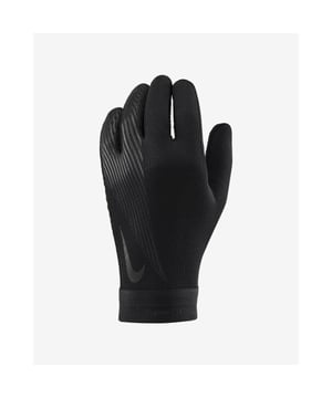 
Introduceer jezelf in de winterse sportwereld met de Nike Academy Handschoenen. Deze handschoenen zijn niet zomaar een kledingstuk, het zijn je betrouwbare bondgenoten tijdens koude dagen op het voetbalveld. Ze omhullen je handen met comfort en warmte zodat je maximale prestaties kunt leveren, zelfs onder de meest ongunstige weersomstandigheden. Een groot voordeel van Nike's academy therma-fit voetbalhandschoenen is de innovatieve Therma-FIT technologie. Deze technologie maakt optimaal gebruik van je lichaamswarmte, die wordt omgezet in een soort natuurlijke, ingebouwde kachel. Je comfort is op deze manier ook in de koudste omstandigheden gegarandeerd. De handschoenen rekken flexibel mee met je polsen en zorgen voor een stevige pasvorm, wat zorgt voor een aangename en gemakkelijke houvast zonder onnodige afleidingen. Daarnaast zijn de Nike Academy Handschoenen uitgerust met een andere functie die speciaal is ontworpen voor sporters: verbeterde grip op de handpalmen. Dit zorgt ervoor