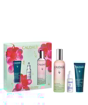 Achieve glowing skin with the Caudalie Prep & Glow Bestsellers Gift Set, a perfect trio of skincare essentials. This set features the beloved Detox Mask for deep purification, the Vinoperfect Serum for a radiant boost, and the versatile Beauty Elixir, ideal for refreshing and reviving your complexion. Perfect for skincare enthusiasts, this collection includes everything needed to prep and enhance your skin's natural glow. The set includes: 100ml Caudalie Beauty Elixir, 15ml Caudalie Detox Mask, and 10ml Caudalie Vinoperfect Serum. Treat yourself or a loved one to this must-have gift set!