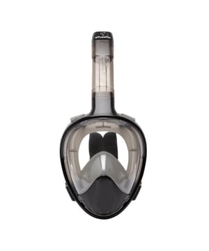 
Snorkel Atlantis 3.0 zwart/Grijs

 Deze Atlantis White snorkel is echt een topper onder de snorkels. Met deze snorkel kun je gemakkelijk onder water ademenen, en zo de oceaan wereld ontdekken. Het kristal heldere en brede venster van 180 graden zorgt ervoor dat je een goed en breed zicht hebt onder water. 

 Snorkel zwart/grijs

 De snorkel heeft een langere snorkelpijp die ook nog eens gemakkelijk is te monteren. Daarnaast hoef je de snorkelpijp niet meer in je mond te houden om te kunnen admenen. De straps achterop de snorkel zorgt dat hij goed aanslaat rond je gezicht.

 + en - punten

 + Gemakkelijk om mee te ademenen
+ Breed venster, voor meer zicht 
+ Geen losse snorkelpijp meer nodig
- Kan strakker zitten dan andere types snorkels