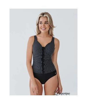 
Bomain Bad beach Badpakken van het materiaal en in de kleur Zwart.