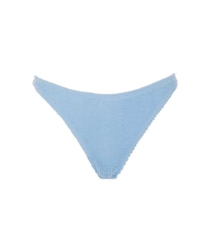 
<p>Bikini broekje van het merk The Lola Club. De bikini heeft een sportieve look en heeft een luxe crinkle-style. </p>
<ul>
<li>Stofsamenstelling: 85% nylon,15% spandex</li>
<li>Pasvorm: valt normaal. Twijfel je over de maat? Neem contact met ons op en we helpen je graag verder! </li>
</ul>