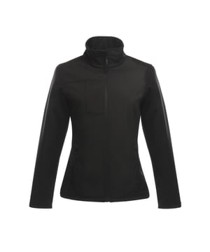 
100% softshell Waterdicht en ademend structuur Windbestendig membraanweefsel Ritsbescherming aan de binnenkant 2 onderste zakken met ritssluiting en 1 borstzak Verstelbare schokkoord zoom Gevormde pasvorm Regatta damesmaten (borstomtrek ongeveer): 34 (76 cm), 36 (81 cm), 38 (86 cm), 40 (92 cm), 42 (97 cm), 44 (102 cm), 46 (109cm), 48 (114cm), 50 (122cm), 52 (127cm), 54 (132cm), 56 (137cm), 58 (142cm), 60 (147 cm), 62 (152 cm), 64 (158 cm).