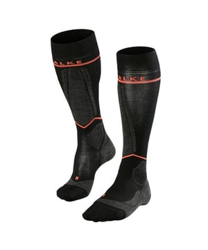 
Falke compressiesokken W2 dames zwart



Actieve recuperatie en energie voor de benen dankzij compressie effect. Voor extreme omstandigheden tijdens het zitten, staan en lopen en tijdens lange reizen en lange vluchten. Uitstekend draagcomfort en onbeperkte vrijheid van verkeer, evenals een anatomische pasvorm en een kreukvrij been passen onderscheiden deze panty. W2 = 35-40 cm.

Materiaal: 50% Polyamide, 35% Modal, 15% Elastaan