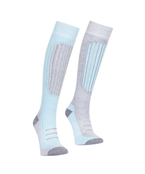 
Dames skisokken met een goede pasvorm. 2 paar per pakje. Pas halverwege het kalf. Ideaal voor het skiën. 85% Acryl, 13% Polyamide, 2% Elastane.