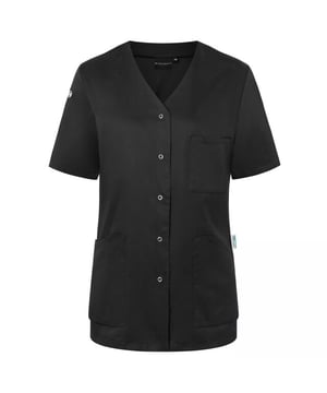 
65% gerecycleerd polyester, 35% katoen. Stof: Keperbinding. Ontwerp: Eenvoudig. Zakken: 2 zijzakken, Patch, 1 binnenzak, verborgen, 1 borstzak, pennenzakje. Mouwtype: Korte mouwen. Hals: V Hals. Stoftechnologie: Kleurecht, Lichtgewicht. Onderhoudsvriendelijk, Sleutelring. 150 g/m². Duurzaamheid: Green Button, Oeko-Tex Standaard 100 gecertificeerd, Duurzame materialen. XS: 36 in. S: 39 in. M: 42,5 in. L: 45,5 in. XL: 49,5 in. XXL: 53,5 in. 3XL: 57,5 in.