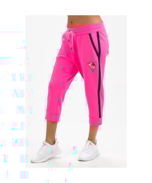 Een van de hardlopers uit de nieuwe collectie van Sjeng Sports uit onze Dames Sportkleding Outlet categorie. Deze kun je niet laten lopen!
Sjeng Sports Tennis padel Tenniskleding Shorts van het materiaal en in de kleur Roze.