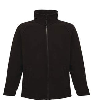 
Fleece manchetten Verstelbare schokkoord zoom Interactief - ideaal om te dragen met: Gibson jas zie Vertex jas zie 2 onderste zakken met rits Symmetrie Fleece - lichtgewicht / erg warm Ook verkrijgbaar in damesmaten, code TRF541 Ook verkrijgbaar in kindermaat, code TRF542 Gewicht: 280 g/m Stof: 280-serie anti-pluis Symmetrie fleece XS (Borstomvang: 91,5cm) S (Borstomvang: 96cm) M (Borstomvang: 102cm) L (Borstomvang: 107cm) XL (Borstomvang: 112cm) 2XL (Borstomvang: 119cm) 3XL (Borstomvang: 127cm) 4XL (Borstomvang: 135cm) Een uitgebreid assortiment geschikt voor promotie- en bedrijfredenen maar ook als vrije tijdskleding, tegen verrassend concurrerende prijzen.