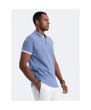 
<p>Heren poloshirt met korte mouw. De polo is gemaakt van elastische katoen, dit geeft een comfortabel draaggevoel. Het effen mannen shirt met korte mouw is perfect om te combineren met een <a href="https://italian-style.nl/heren/italiaanse-broeken-jeans/korte-broeken">korte heren broek</a> of een jeans.</p>
<p>Pasvorm: Normal Fit<br />
Materiaal: 100% Katoen<br />
Kleur: Denim blauw<br />
Categorie: Zomer<br />
Sluiting: Knoop<br />
Patroon: Effen</p>
<p>Hoogte model: 188 cm<br />
Het model presenteert het product in maat: M</p>
<div class="">Artikelnummer: JALTI-0113-4</div>