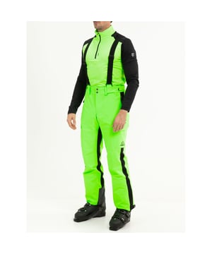 
FALCON introduceert met trots de eckhart Broek Ski Heren, een must-have voor elke man die houdt van winterse avonturen. Deze groen-multicolor skibroek combineert functionaliteit met stijl, waardoor je niet alleen goed beschermd bent tegen de kou, maar er ook nog eens trendy uitziet op de piste.

De belangrijkste voordelen van de eckhart Broek Ski Heren zijn de waterafstotende en ademende stof, waardoor je droog en comfortabel blijft tijdens het skiën. De verstelbare taille zorgt voor een perfecte pasvorm, terwijl de sneeuwvangers aan de onderkant van de broek voorkomen dat er sneeuw naar binnen kruipt. Daarnaast is de broek voorzien van handige zakken voor het opbergen van essentials zoals je skipas en telefoon.

De eckhart Broek Ski Heren van FALCON is gemaakt van duurzame materialen van hoge kwaliteit, waardoor je jarenlang plezier zult hebben van deze skibroek. Het opvallende groen-multicolor design zorgt ervoor dat je er niet alleen goed uitziet, maar ook goed zichtbaar bent op de