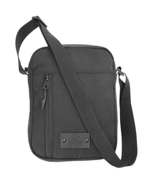
100% Polyester. Hoogte: 21cm. Breedte: 16cm. Zakken: 1 Binnenzak. Vakken: 1 hoofdvak, met rits. Verstelbare riem. Stoftechnologie: Duurzaam, waterafstotend. Easy-Care. Ontwerp: Logo.