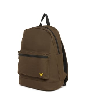 Koop dit Lyle and Scott item sterk afgeprijsd in onze Lyle and Scott outlet.
<p>Handig en stijlvolle backpack van het merk Lyle & Scott. De backpack is gemaakt van hoogwaardig polyester en is slijtvast.</p>