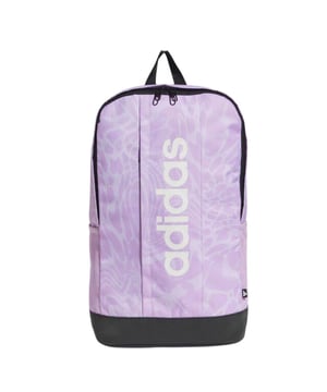 
Materiaal: Gerecycleerd polyester. Capaciteit: 22L. Zakken: 2 Meshzakken, 1 Voorzak, Rits. Compartimenten: 1 Hoofdcompartiment. Handvat, gevoerde, verstelbare schouderriemen. Ontwerp: Holografisch, Lineair, Logo. Stoftechnologie: Lichtgewicht. Bevestiging: Tweewegrits.