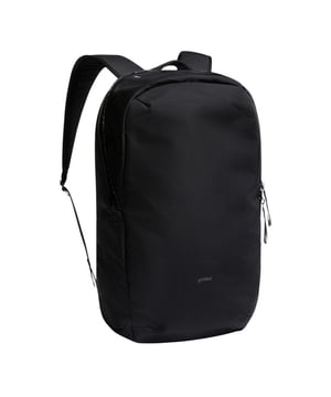 
Materiaal: RPET. Hoogte: 45cm. Lengte: 22cm. Breedte: 11cm. Capaciteit: 20L. Zakken: Mesh zak, 1 interne zak. Compartimenten: 1 Hoofdcompartiment. Gewatteerd laptopcompartiment van 16 inch, verstelbare schouderriem, sleutelclip, draaggreep van geweven band, ritstrekkers. Ontwerp: Logo, eenvoudig. Verpakking: Polybag. Waterbestendig.