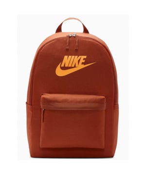 
100% Polyester. Hoogte: 45cm. Breedte: 30cm. Capaciteit: 25L. Diepte: 15cm. Zakken: 1 voorzak, 1 zijzak, ritssluiting. Compartimenten: 1 Hoofdcompartiment. Geschikt voor: 15in Laptop. Handvat, gevoerde, verstelbare schouderbanden, gevoerde achterkant. Duurzaam. Ontwerp: Logo, afgedrukt. Duurzaamheid: Gemaakt van gerecycled materiaal. Bevestiging: Tweewegrits.