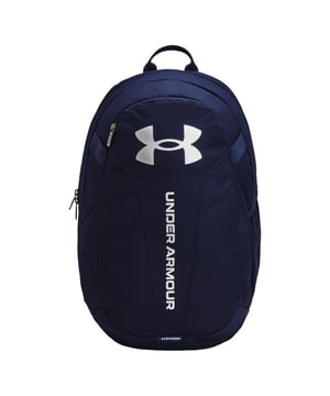 
Materiaal: Polyester, PU. Hoogte: 47cm. Lengte: 31cm. Breedte: 17cm. Inhoud: 26.5L. Zakken: 1 Voorzak, Ritssluiting. Vakken: 1 hoofdvak, met rits. Ontwerp: Logo, afgedrukt.