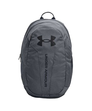
Materiaal: Polyester, PU. Hoogte: 47cm. Lengte: 31cm. Breedte: 17cm. Capaciteit: 24L. Zakken: 1 voorzak, rits, 1 zijzak. Compartimenten: 1 Hoofdcompartiment. 15" Laptophoes, Handgreep, Ergonomische Schouderriem, Gewatteerd Rugpaneel. Ontwerp: Logo. Stof Technologie: Zacht, Vlekbestendig, UA Storm Technologie, Waterbestendig. Bevestiging: Tweewegrits.