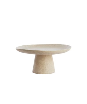 
Shop dit prachtige artikel van Light & LivingLight & Living - Schaal op voet 31x30,5x16 cm OTA zand+licht bruin gespikkeld is gemaakt en ontwerpen door het Nederlandse merk Light & Living.De belangrijkste kenmerken van het artikel zijn als volgt:Kleur: BruinProduct Lengte: 31Product Breedte: 30.5Producht Hoogte: 16Gewicht: 5Light & Living werd meer dan vijftig jaar geleden opgericht. We begonnen met het maken van lampenkappen in een kleine fabriekshal. Al snel kwamen daar lampen bij, zodat we een totaal verlichtingsconcept konden aanbieden. Na vele jaren actief te zijn geweest op de verlichtingsmarkt, zijn we gaan uitbreiden met betaalbare woonaccessoires en (klein)meubelen.Wij weten als geen ander dat thuis de plek is waar mensen zich vaak het prettigst voelen. Een eigen plek, ingericht met comfortabele meubels en sfeervolle verlichting. We denken graag met je mee. Daarom reizen we de hele wereld over op zoek naar de mooiste verlichting en woondecoratie. We zijn altijd op zoek naar dat ene speciale item waar ons hart sneller van gaat kloppen. Deze momenten leggen we vast en vertalen we naar onze producten.Twee keer per jaar presenteren we een nieuwe seizoenscollectie. Zo weten we je elke keer weer te inspireren! - Afmeting: 31x30.5x16 - Kleur: Bruin - Materiaal: Metaal